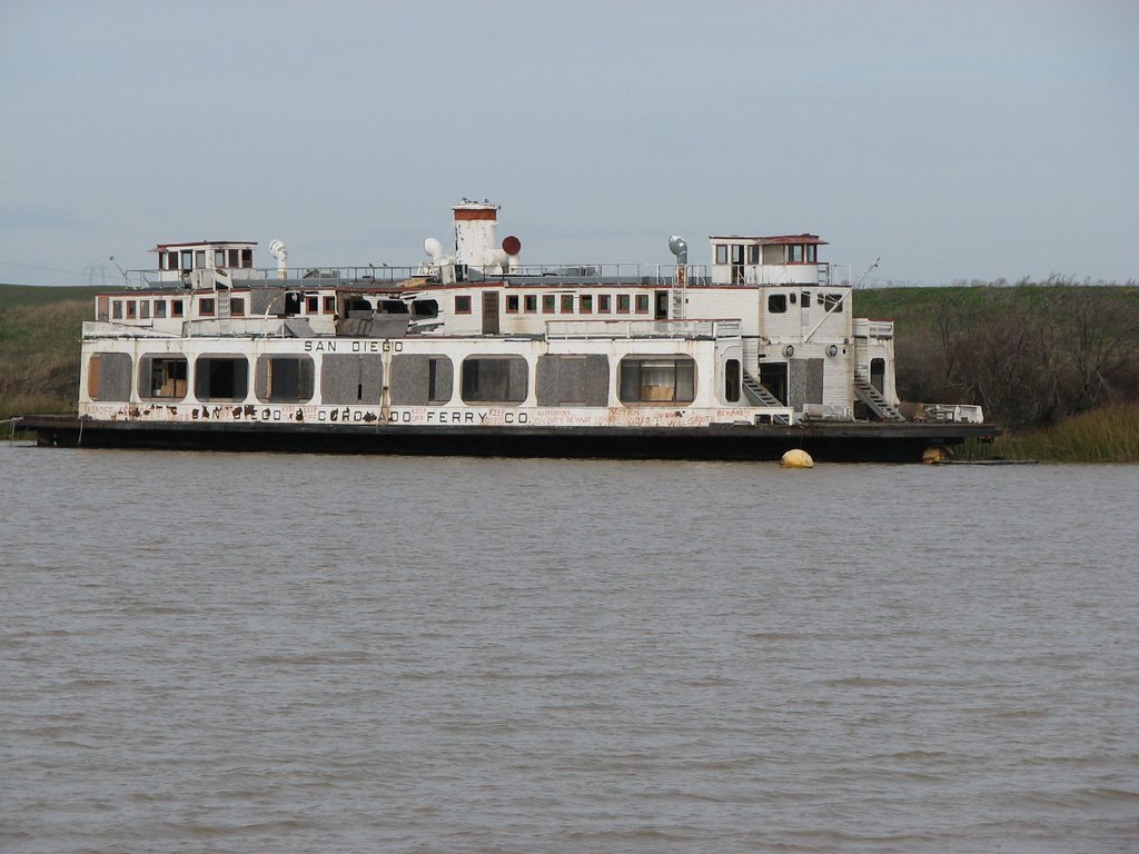 A passenger boat shuttle crossing the Sea of Marmara towards Sedef Island